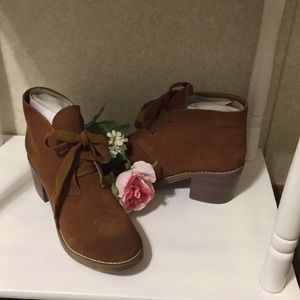Sbicca Shoes - New brown chunk heel ankle boot. Sbicca brand. Sbicca Shoes - New brown chunk heel ankle boot. Sbicca brand.